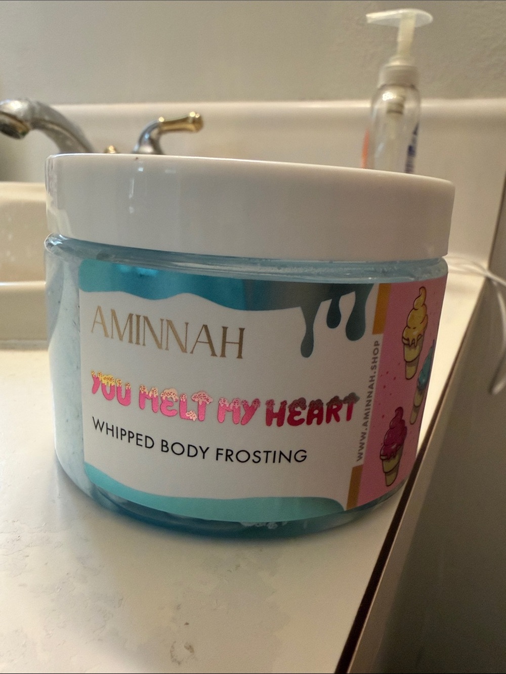 Aminnah You Melt My Heart Whipped Body Frosting - Blue